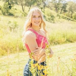 Meet your Posher, Vanessa